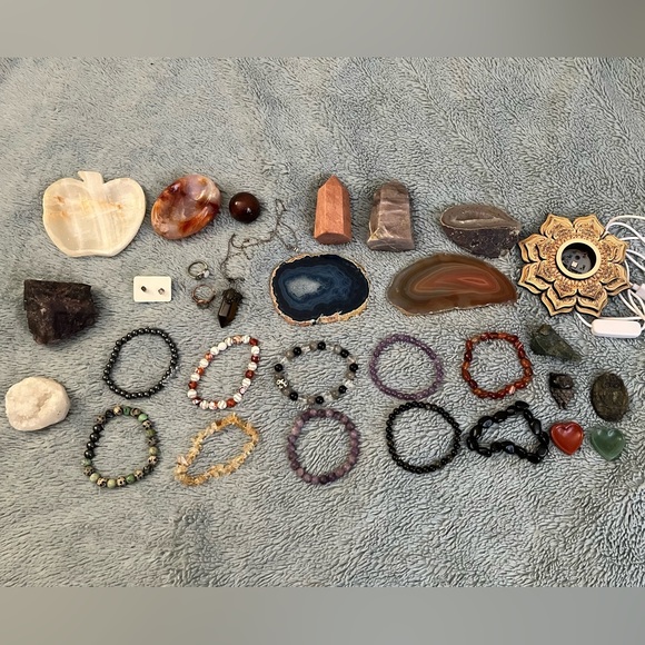 Huge Crystals/Healing Stones Lot/Bundle - Picture 1 of 12